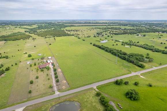 20 Acres of Land for Sale in Farmersville, Texas