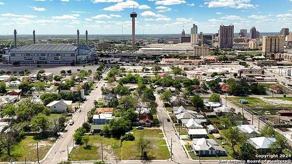 0.12 Acres of Mixed-Use Land for Sale in San Antonio, Texas
