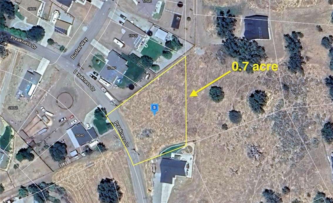 0.76 Acres of Land for Sale in Tehachapi, California