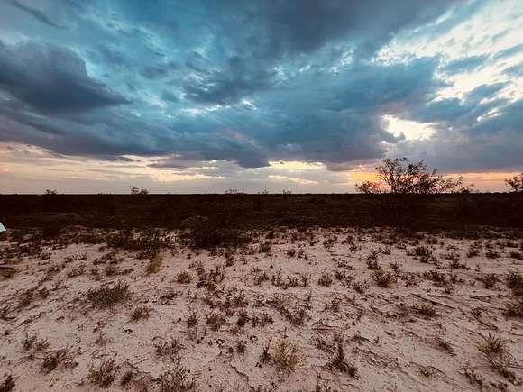 10.25 Acres of Land for Sale in Seminole, Texas