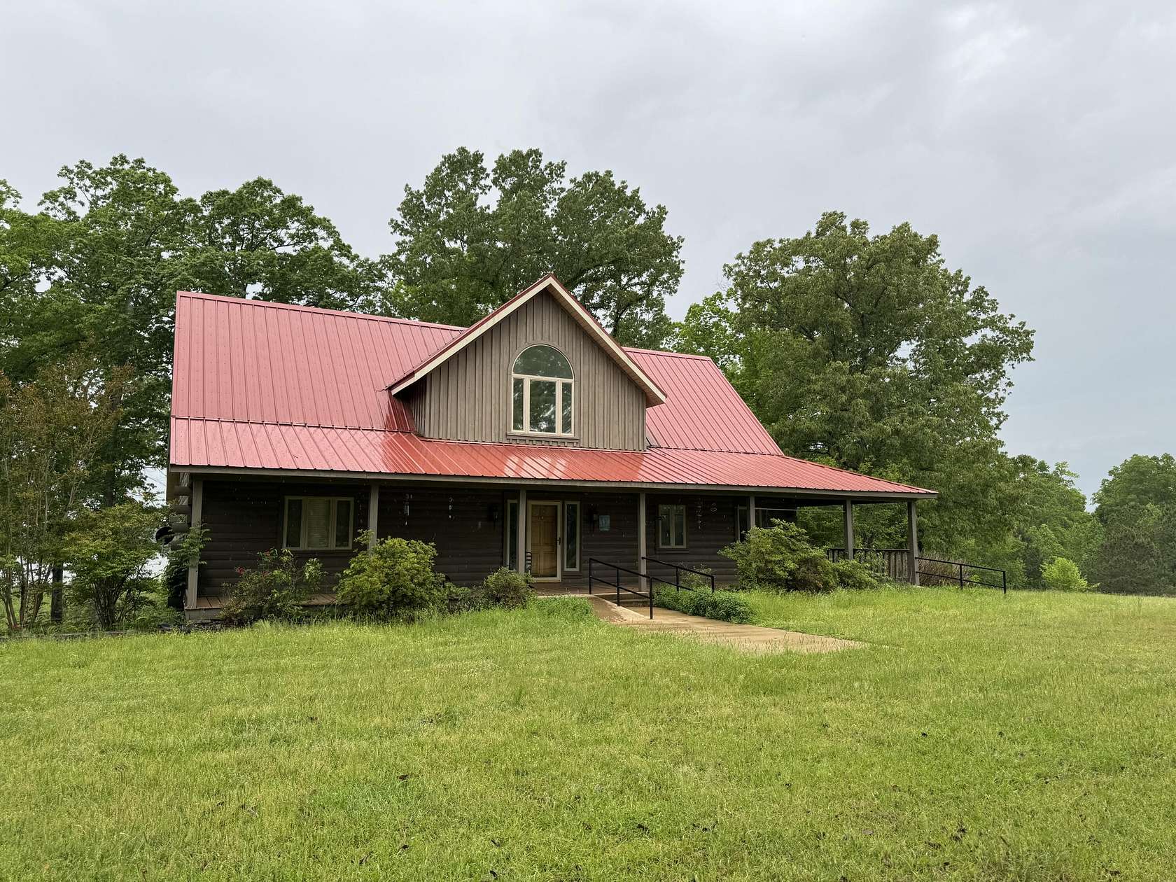 73 Acres of Recreational Land with Home for Sale in Fulton, Mississippi