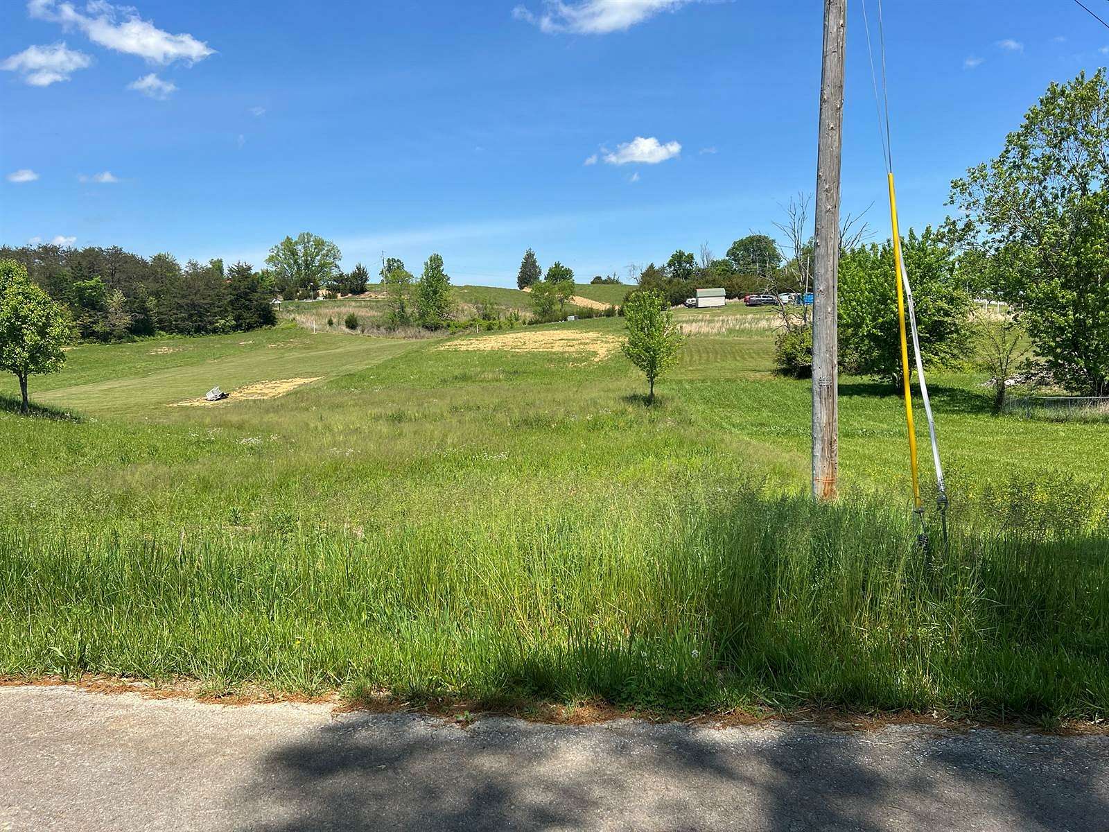1 Acre of Residential Land for Sale in Mohawk, Tennessee