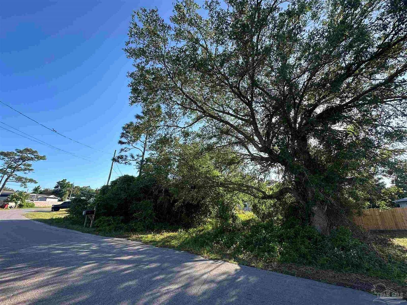 0.22 Acres of Residential Land for Sale in Gulf Breeze, Florida