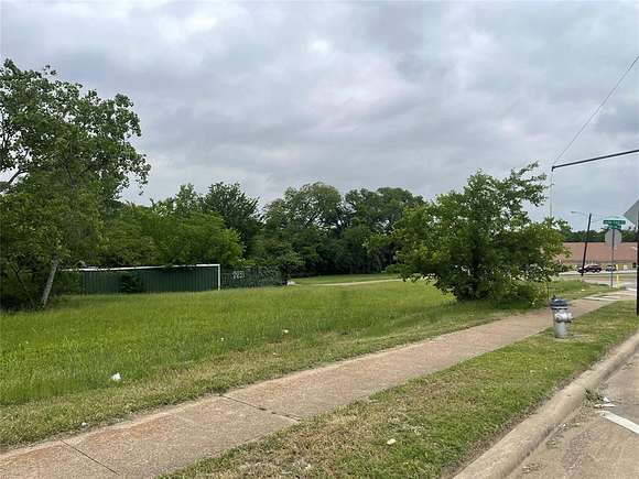 0.13 Acres of Commercial Land for Sale in Dallas, Texas