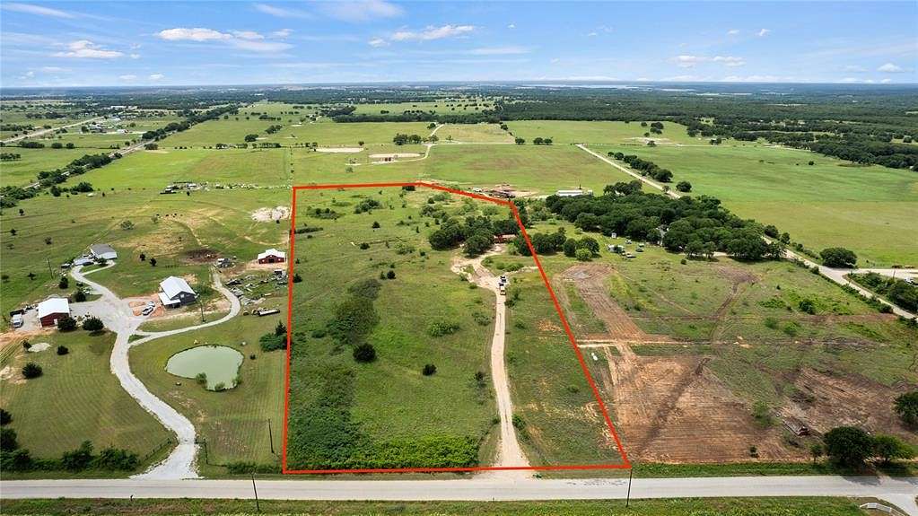 12.3 Acres of Land with Home for Sale in Chico, Texas