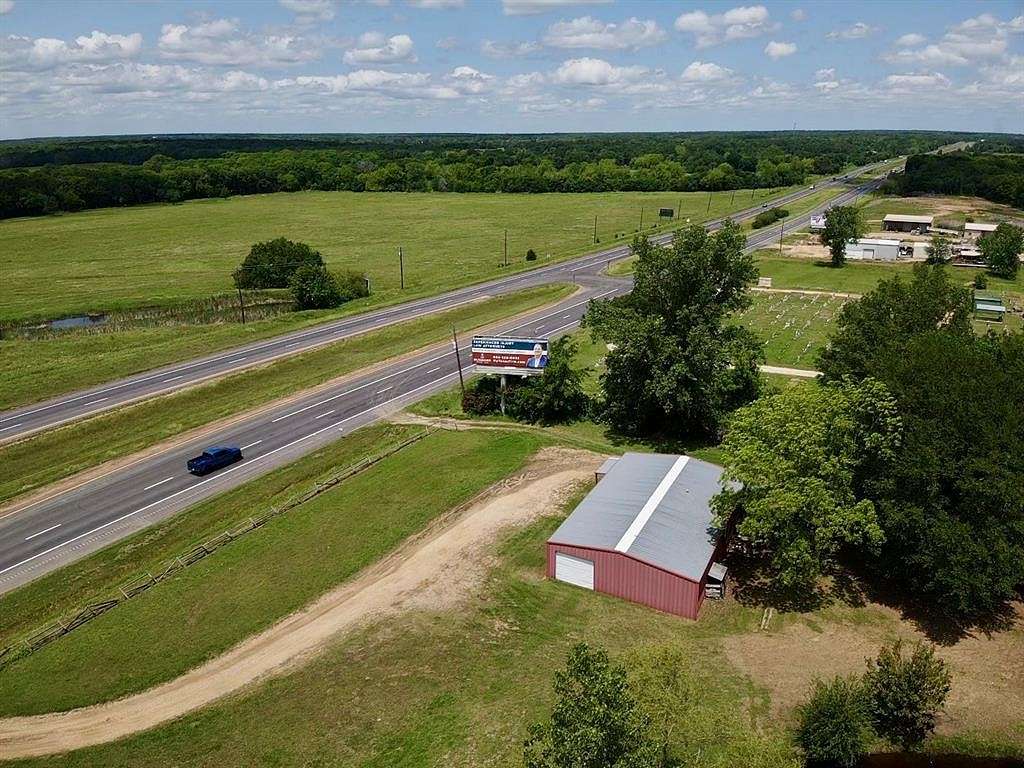 2.4 Acres of Improved Mixed-Use Land for Sale in Paris, Texas