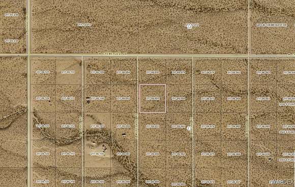 2.35 Acres of Residential Land for Sale in Golden Valley, Arizona