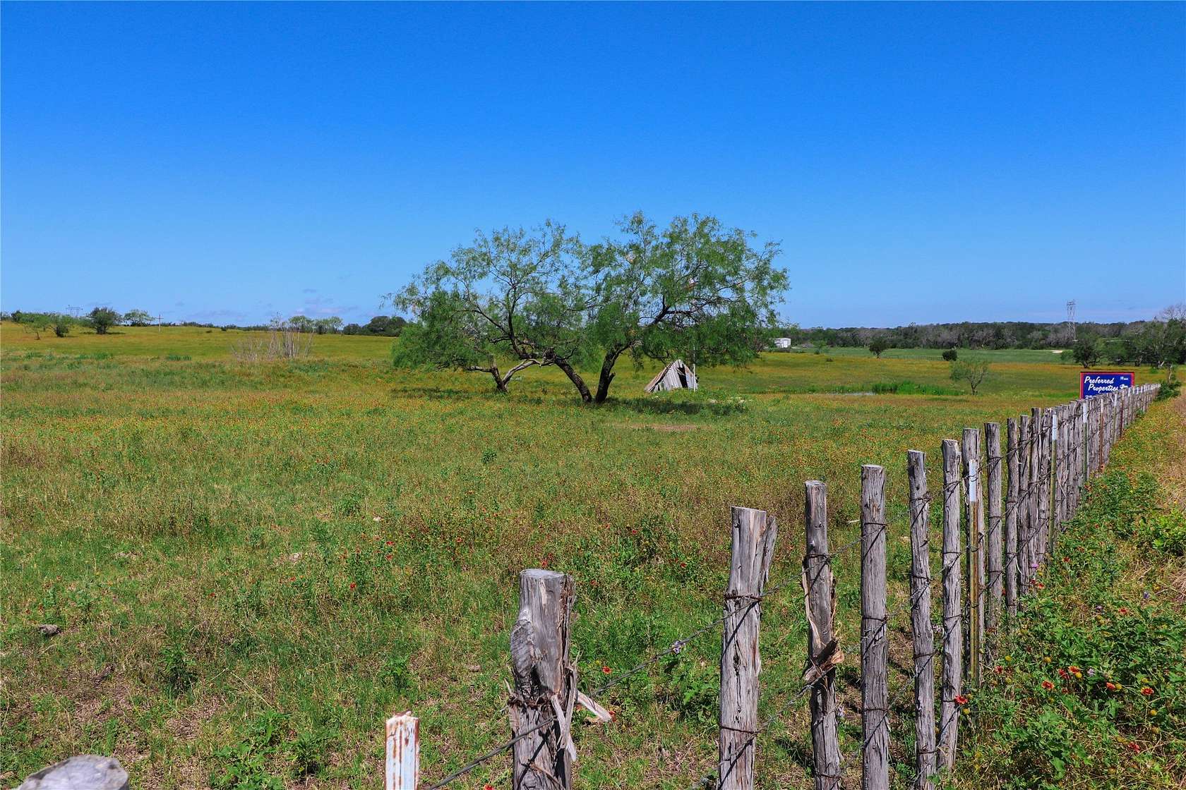 14.7 Acres of Agricultural Land for Sale in Stephenville, Texas