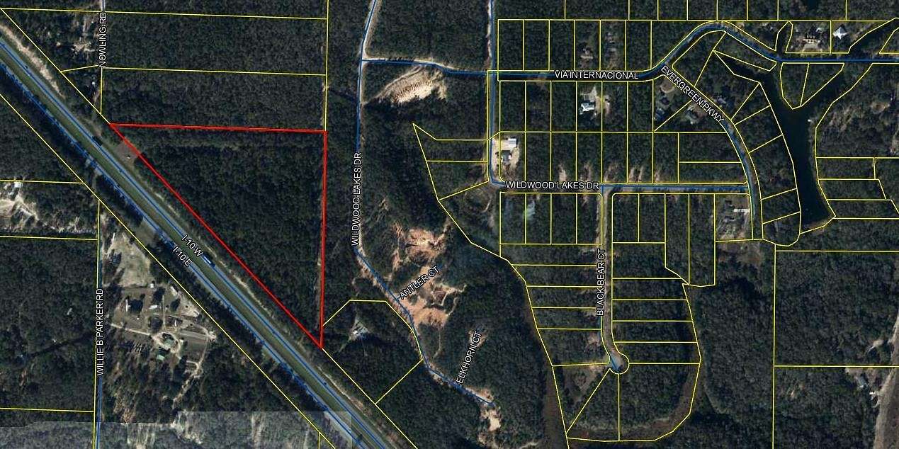 17.9 Acres of Land for Sale in DeFuniak Springs, Florida