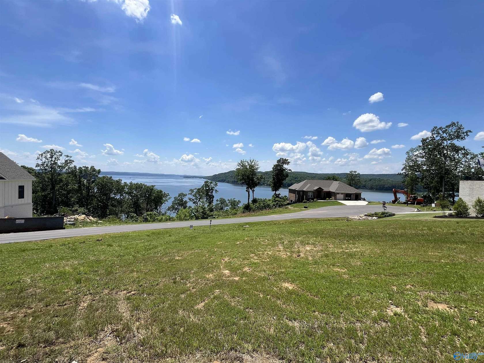 0.35 Acres of Residential Land for Sale in Guntersville, Alabama