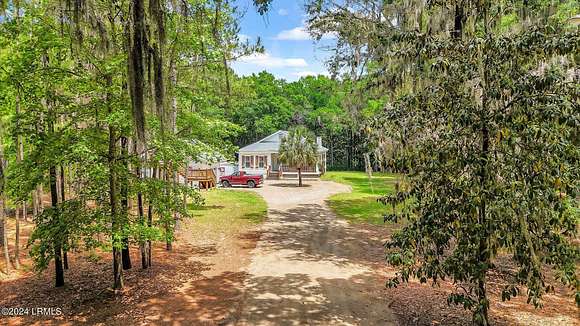 2.6 Acres of Residential Land with Home for Sale in Beaufort, South Carolina