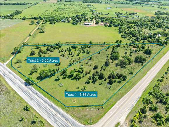 6.9 Acres of Land for Sale in Aquilla, Texas