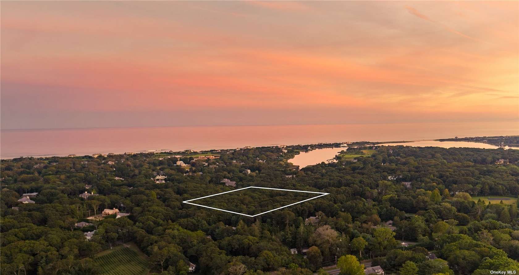 7 Acres of Residential Land for Sale in East Hampton, New York
