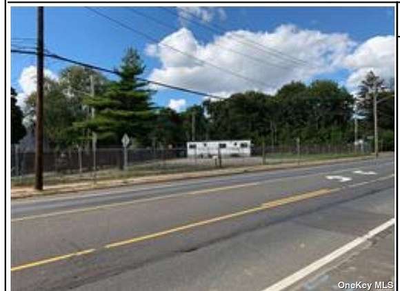 0.19 Acres of Commercial Land for Sale in Wheatley Heights, New York
