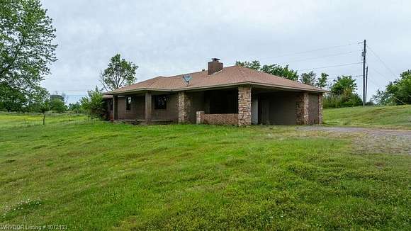 4.2 Acres of Residential Land with Home for Sale in Van Buren, Arkansas