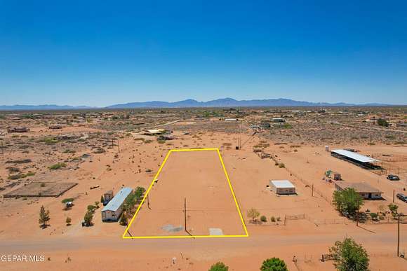 1.1 Acres of Mixed-Use Land for Sale in El Paso, Texas