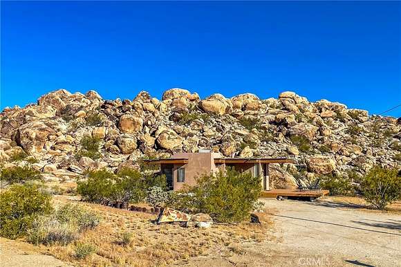10.2 Acres of Improved Recreational Land for Sale in Joshua Tree, California