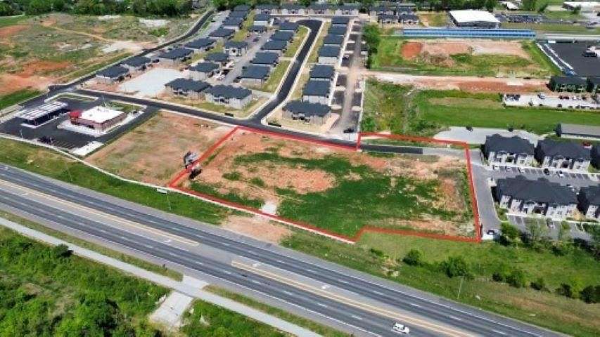 14.9 Acres of Land for Sale in Bowling Green, Kentucky
