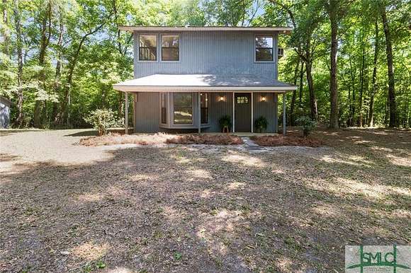 18.6 Acres of Land with Home for Sale in Sylvania, Georgia