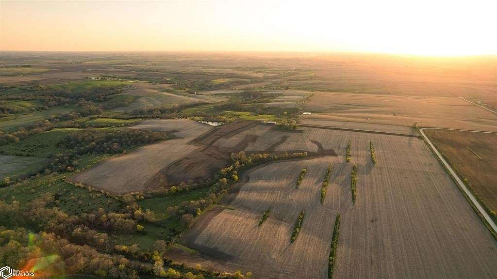 438 Acres of Land for Auction in Van Meter, Iowa