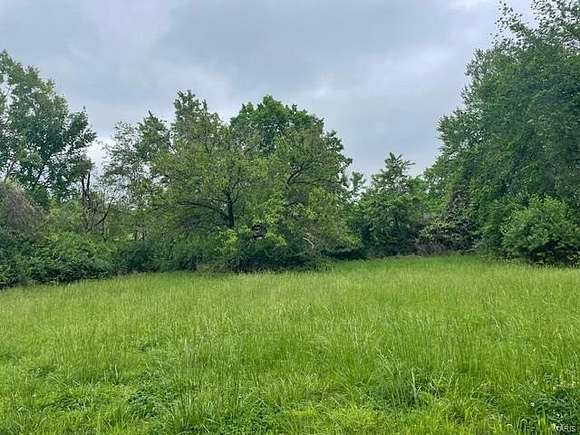 1.002 Acres of Residential Land for Sale in Bridgeton, Missouri