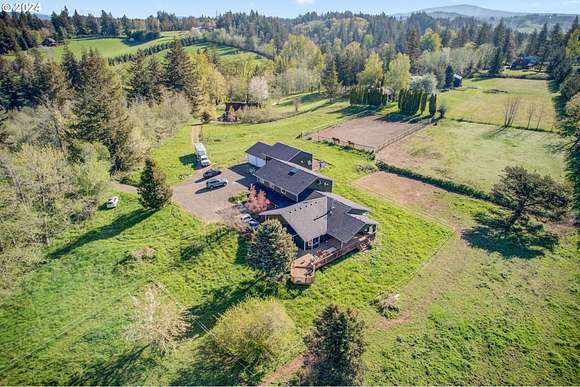 12.7 Acres of Land with Home for Sale in Corbett, Oregon