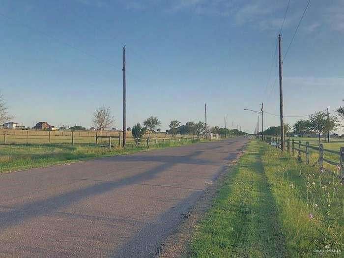 2.5 Acres of Residential Land for Sale in Edcouch, Texas