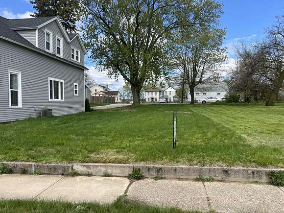 0.09 Acres of Residential Land for Sale in Muskegon, Michigan