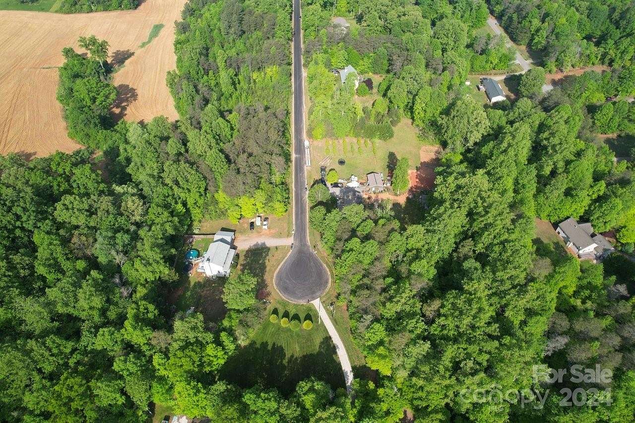 0.75 Acres of Residential Land for Sale in Olin, North Carolina