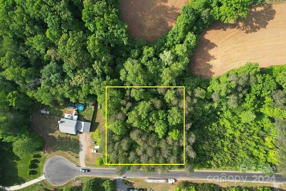0.75 Acres of Residential Land for Sale in Olin, North Carolina