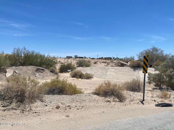 20.6 Acres of Land for Sale in Ehrenberg, Arizona