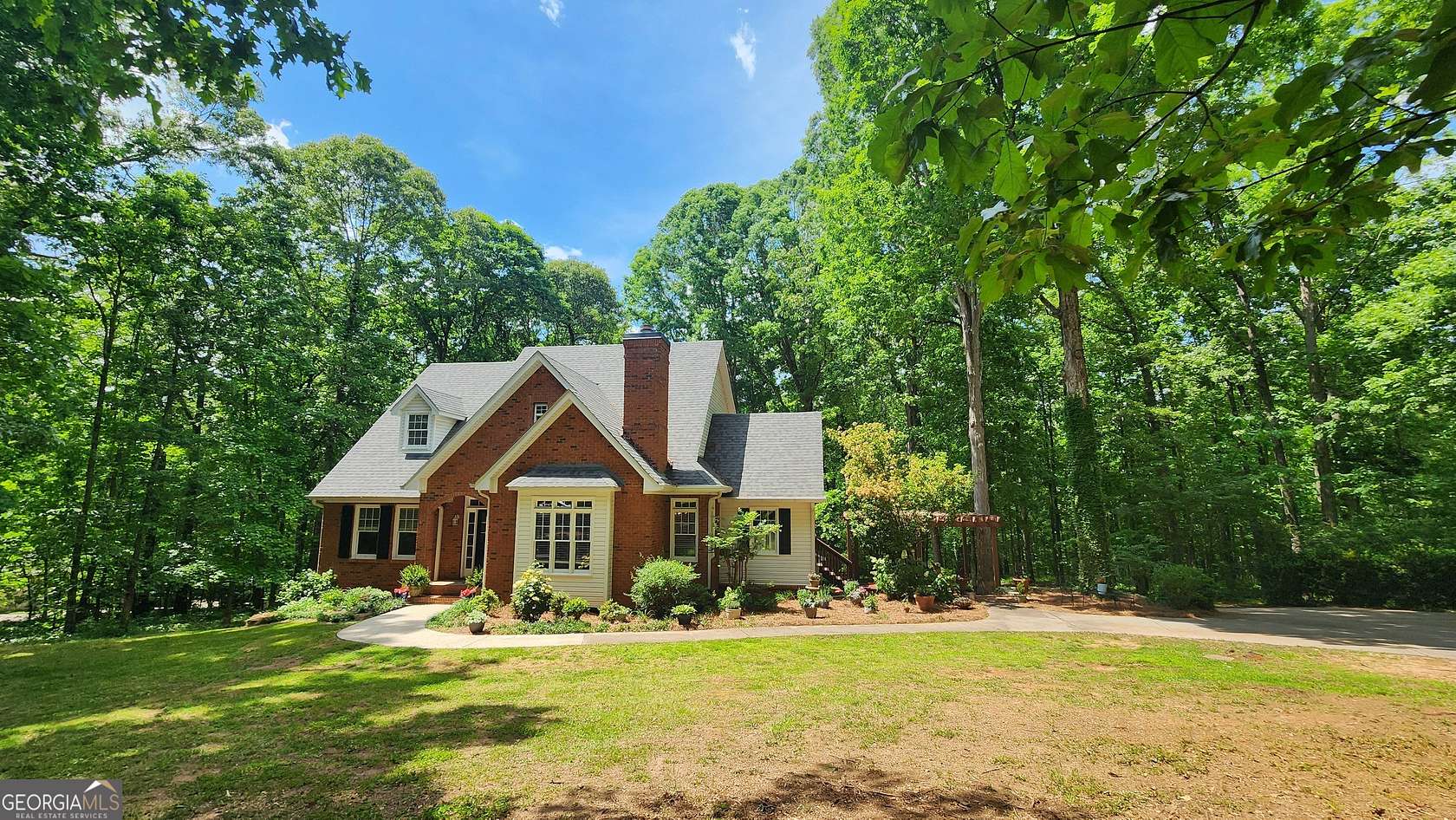 2.35 Acres of Residential Land with Home for Sale in Williamson, Georgia