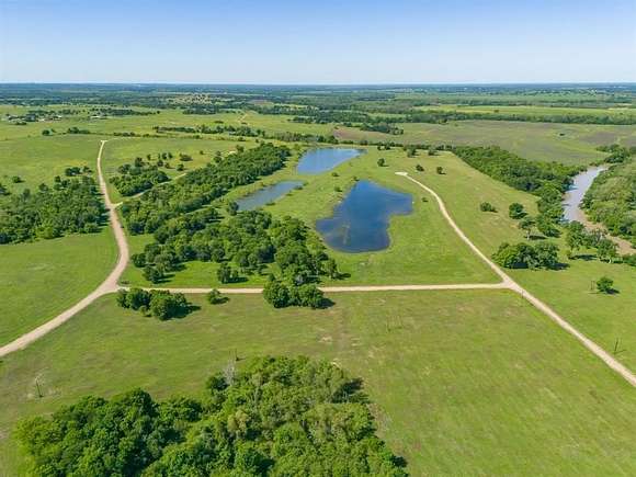 Mixed-Use Land for Sale in Rockdale, Texas