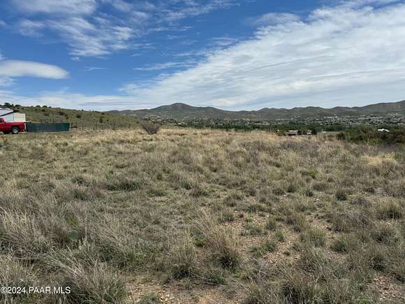 1.4 Acres of Residential Land for Sale in Dewey-Humboldt, Arizona