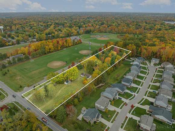4.107 Acres of Residential Land with Home for Sale in Symmes Township, Ohio