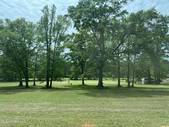 2.3 Acres of Residential Land for Sale in Brandon, Mississippi