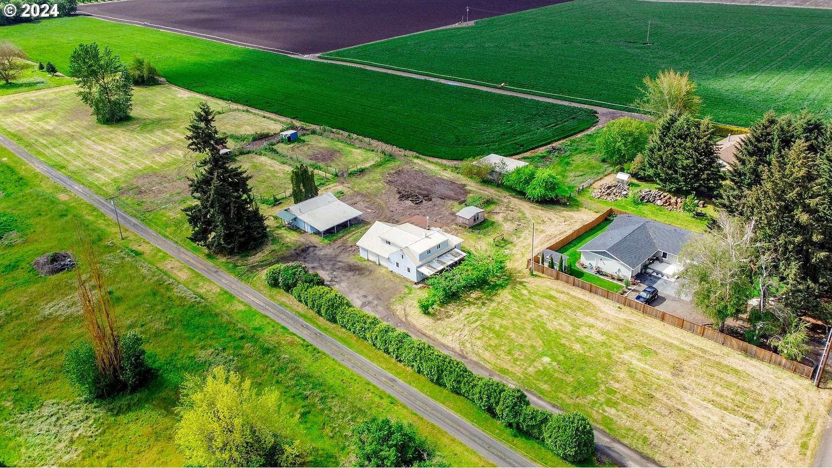 3.9 Acres of Residential Land with Home for Sale in Junction City, Oregon