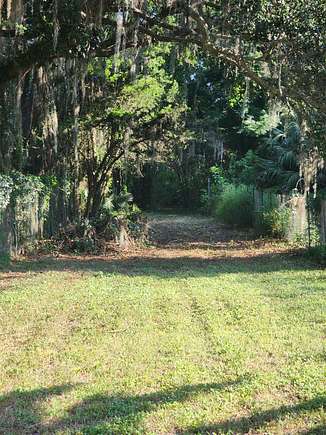 1.4 Acres of Residential Land for Sale in Tavares, Florida