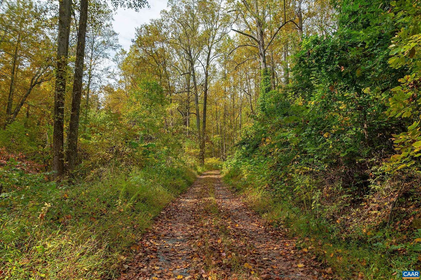 145 Acres of Agricultural Land for Sale in Charlottesville, Virginia