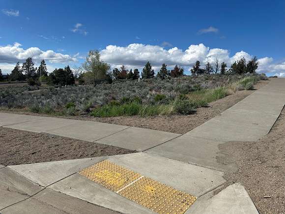 0.15 Acres of Residential Land for Sale in Madras, Oregon