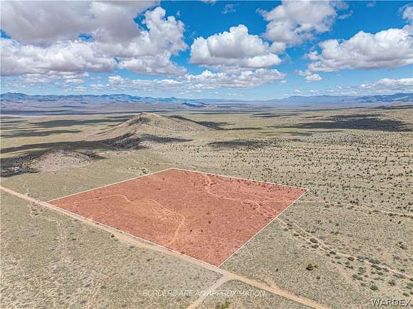 37.51 Acres of Land for Sale in Kingman, Arizona