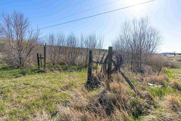 5.7 Acres of Land for Sale in Arroyo Hondo, New Mexico