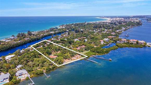 3.7 Acres of Residential Land with Home for Sale in Sarasota, Florida
