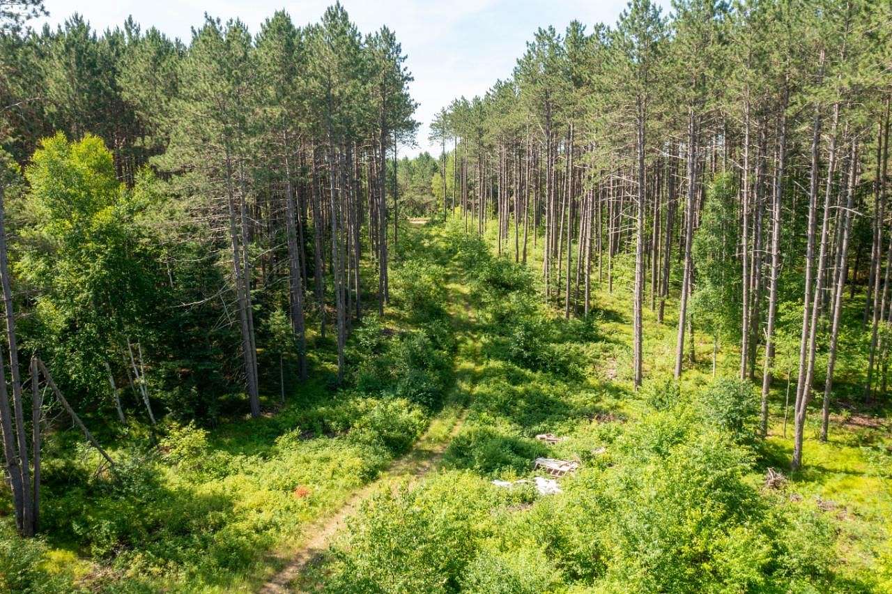 3.9 Acres of Residential Land for Sale in Tomahawk, Wisconsin