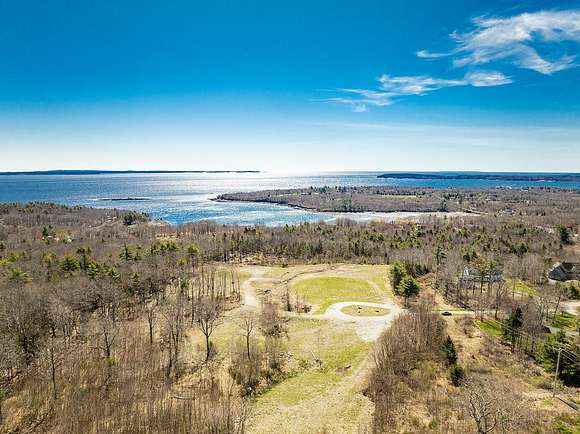21 Acres of Land for Sale in Rockport, Maine