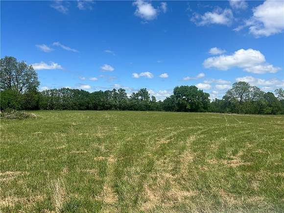 13.4 Acres of Land for Sale in Farmington, Arkansas