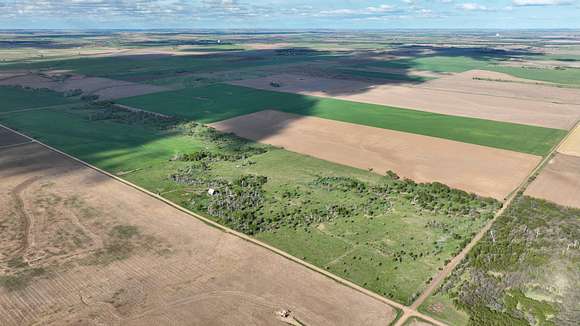 626 Acres of Recreational Land & Farm for Auction in Holyrood, Kansas