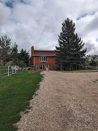 2.5 Acres of Land with Home for Sale in Pierre, South Dakota