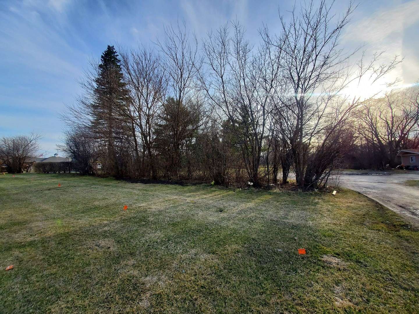 1.65 Acres of Residential Land for Sale in Mundelein, Illinois