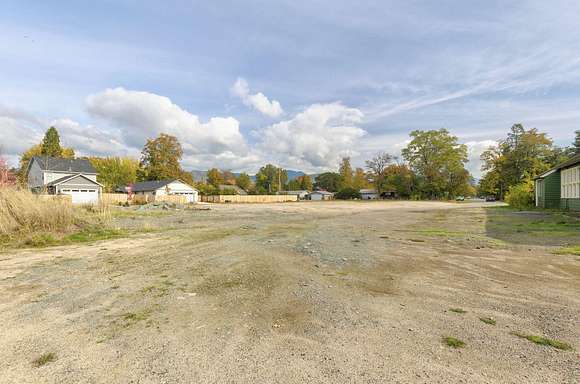 0.12 Acres of Residential Land for Sale in Grants Pass, Oregon